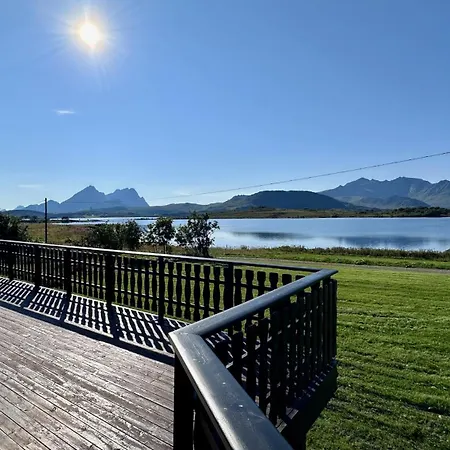 Lofoten Wildlife Panorama Bostad