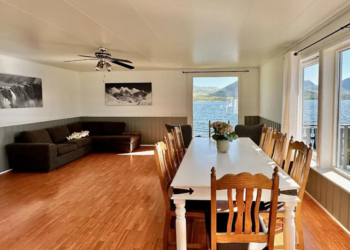 Lofoten Wildlife Panorama Semesterbostad