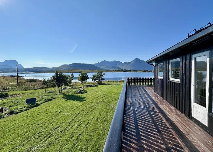 Lofoten Wildlife Panorama Bostad